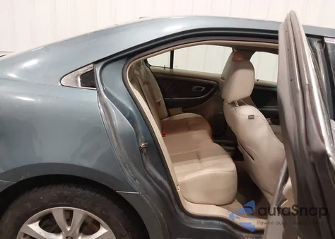 2010 Ford Taurus Sel z USA, uszkodzony, nr VIN 1FAHP2EW3AG148004